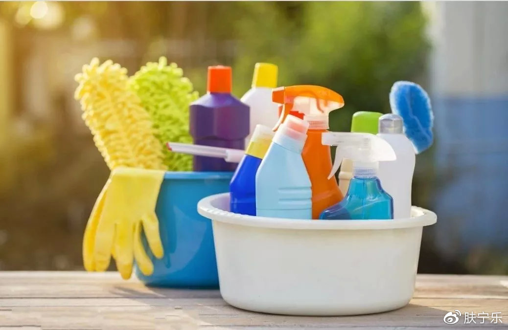 危險(xiǎn)！這些常見日用品會刺激銀屑病，紡織品尤為關(guān)鍵